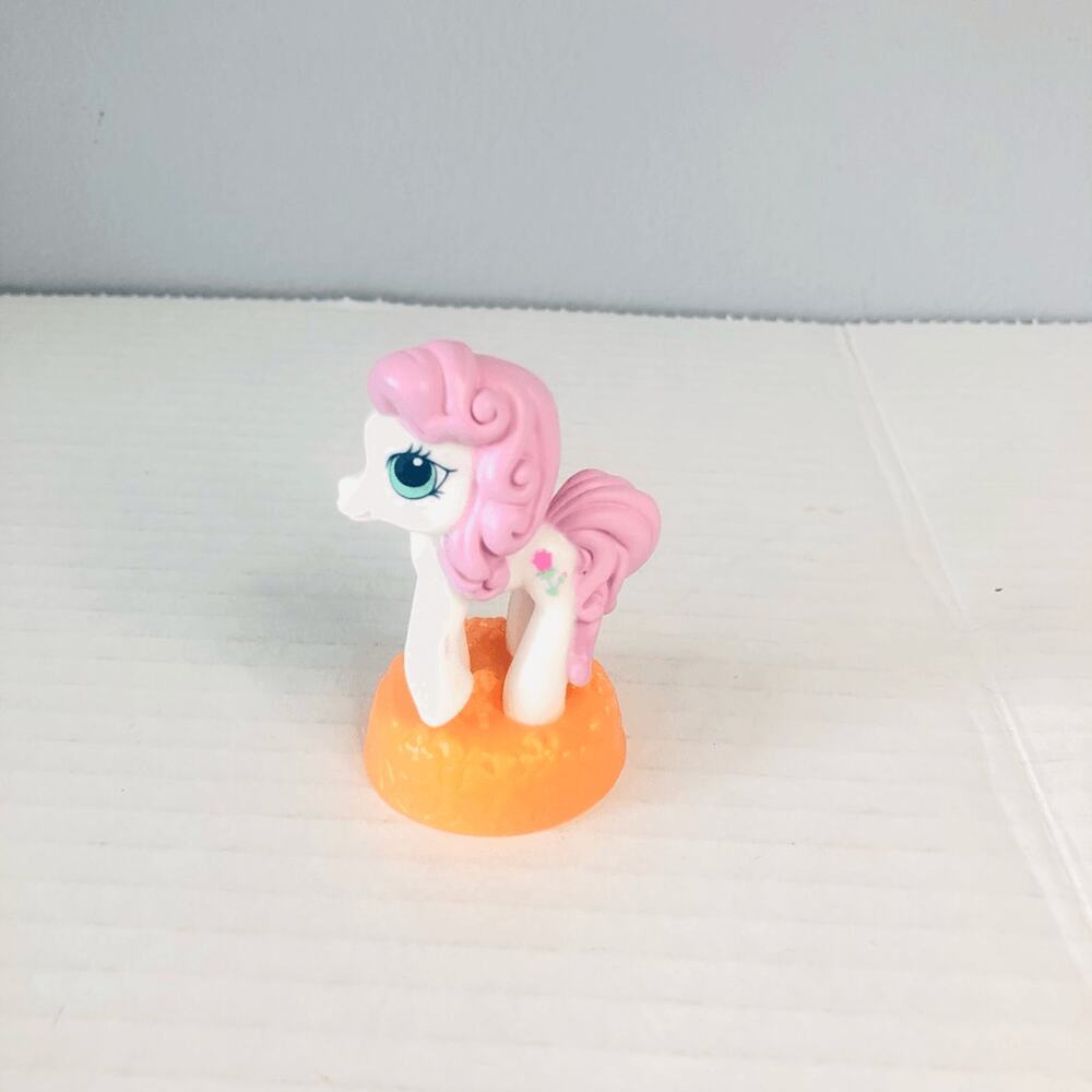 my little pony rose 2007 mcdonalds happy meal hasbro orange pink white mlp‎